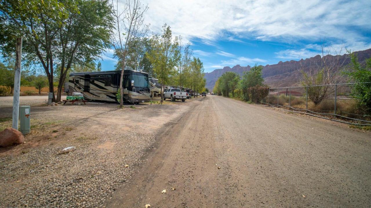 OK RV Park Family Tipi OK1 Hotel Moab Buitenkant foto