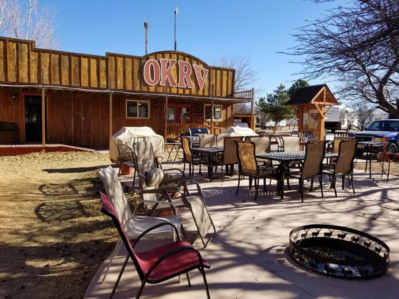 OK RV Park Family Tipi OK1 Hotel Moab Buitenkant foto